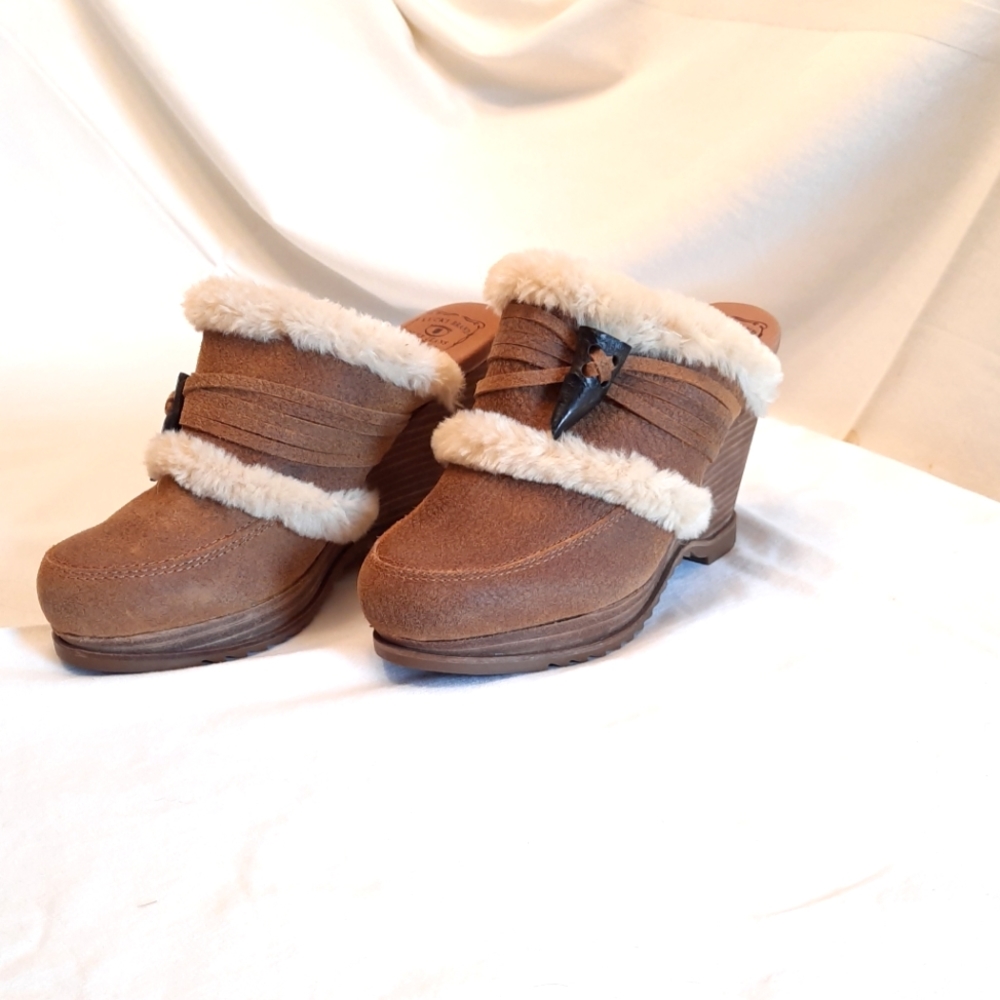 LUCKY Brand Leather Suede Clogs, Size 7, Faux Fur Lined
